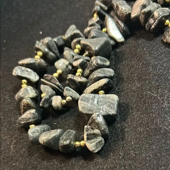 Elegant Gray and Gold Beaded Necklace - Picture 2 of 4